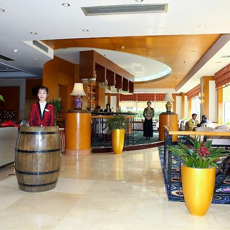 בייג'ינג Oriental Garden Hotel מראה חיצוני תמונה